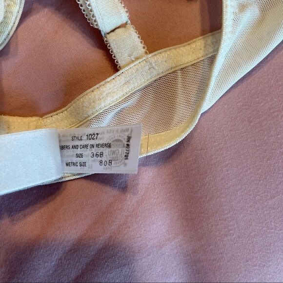 Oscar de la Renta cream lingerie bra - Picture 3 of 4
